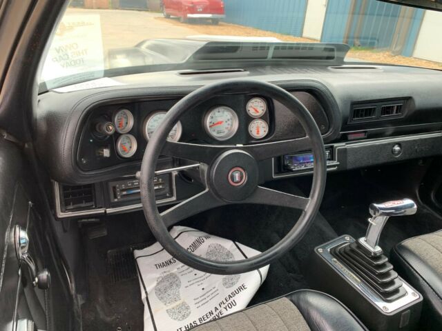Chevrolet Camaro 1977 image number 27