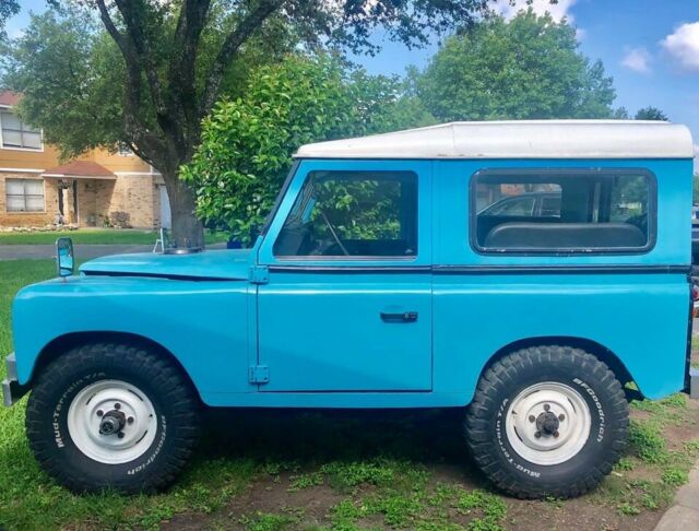 Land Rover 88 1975 image number 15