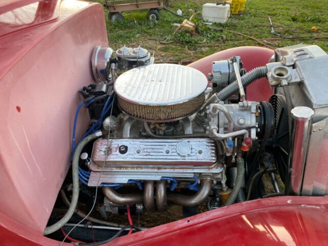 Ford Victoria 1933 image number 5