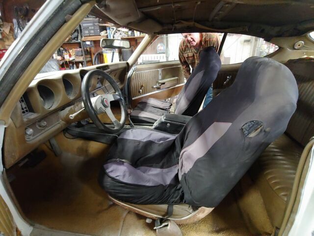 Oldsmobile Cutlass 1969 image number 6