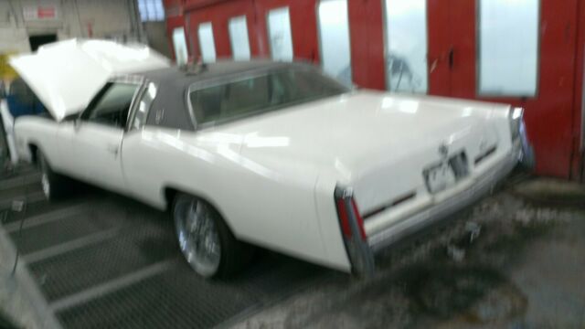 Cadillac Eldorado 1975 image number 9