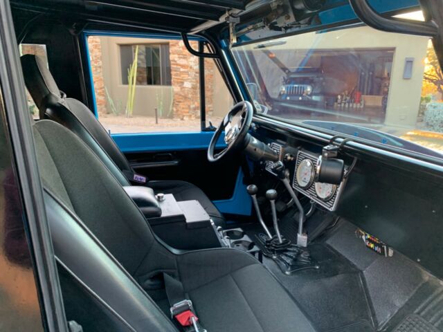 Ford Bronco 1970 image number 2