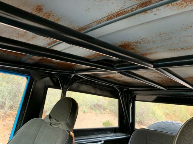 Ford Bronco 1970 image number 34