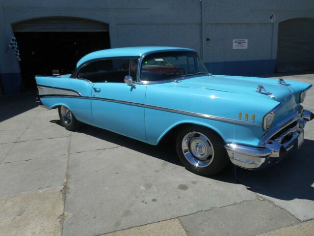 Chevrolet Bel Air/150/210 1957 image number 2