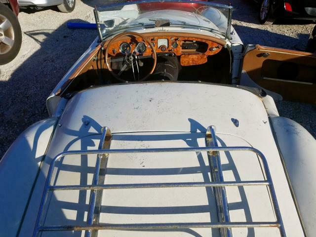 MG MGA 1960 image number 9