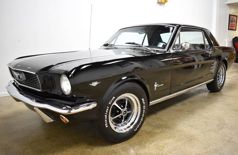 Ford Mustang 1966 image number 24