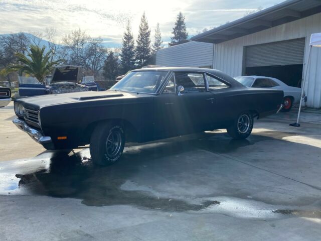 Plymouth Road Runner 1969 image number 16