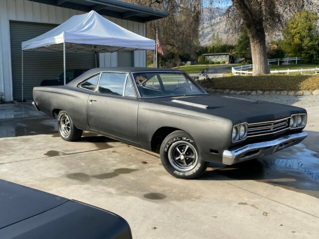 Plymouth Road Runner 1969 image number 28
