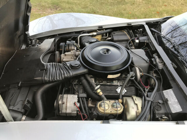 Chevrolet Corvette 1978 image number 18