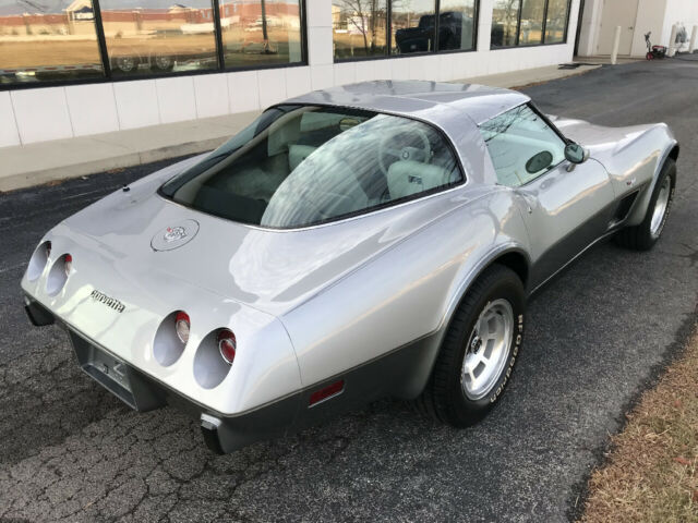 Chevrolet Corvette 1978 image number 3