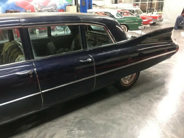 Cadillac Series 75 1959 image number 29