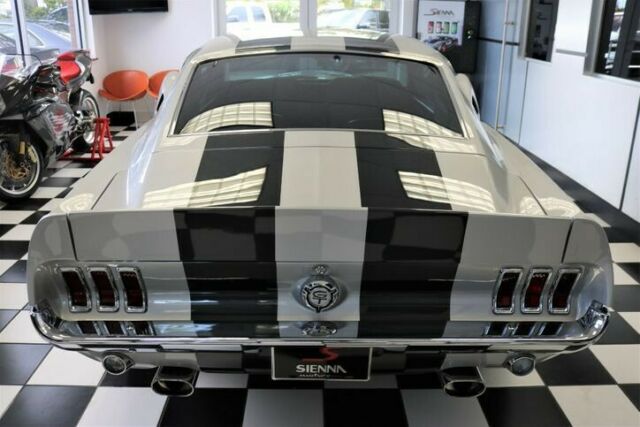 Ford Mustang 1967 image number 6
