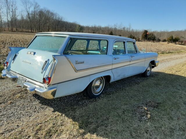 Plymouth sport suburban 1958 image number 15