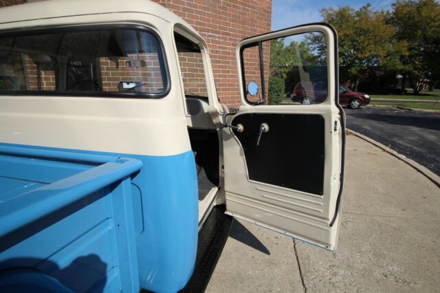 Dodge Pickup 1957 image number 40