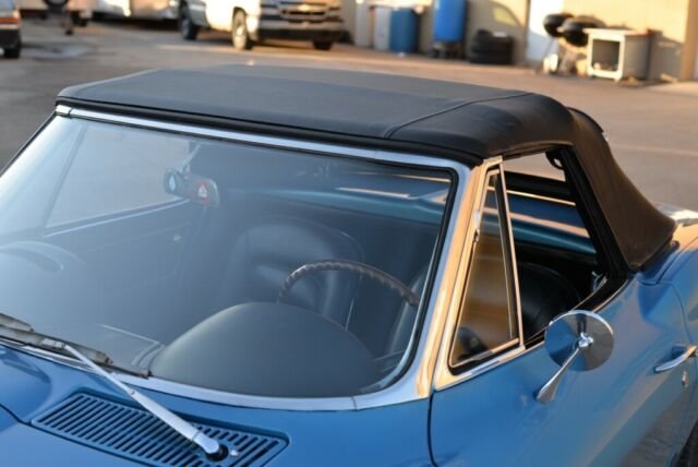 Chevrolet Corvette 1965 image number 37