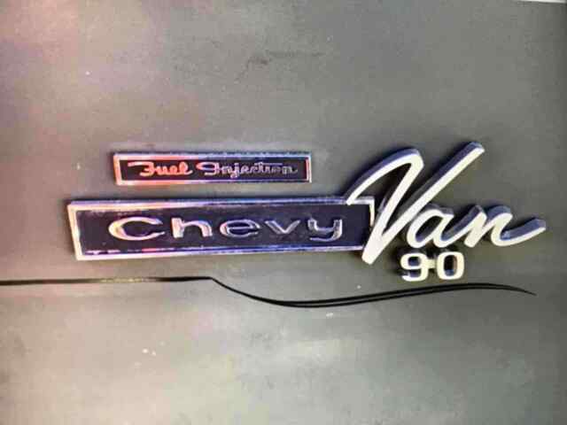 Chevrolet G 10 1968 image number 12
