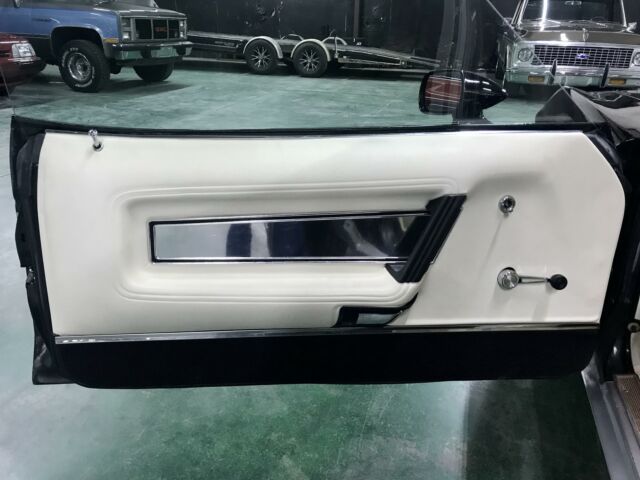 Ford Mustang 1972 image number 11