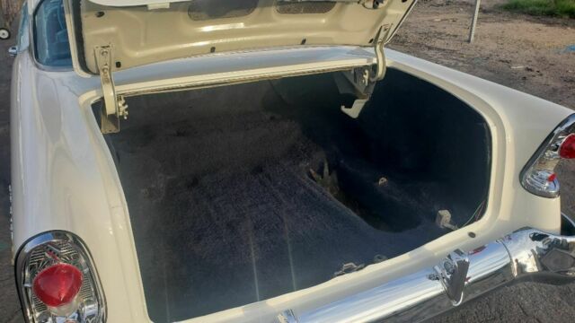 Chevrolet Bel Air/150/210 1956 image number 20