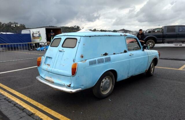 Volkswagen Squareback 1968 image number 2