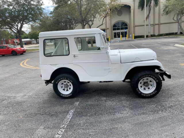 Jeep Willys 1961 image number 14