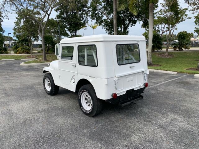 Jeep Willys 1961 image number 35