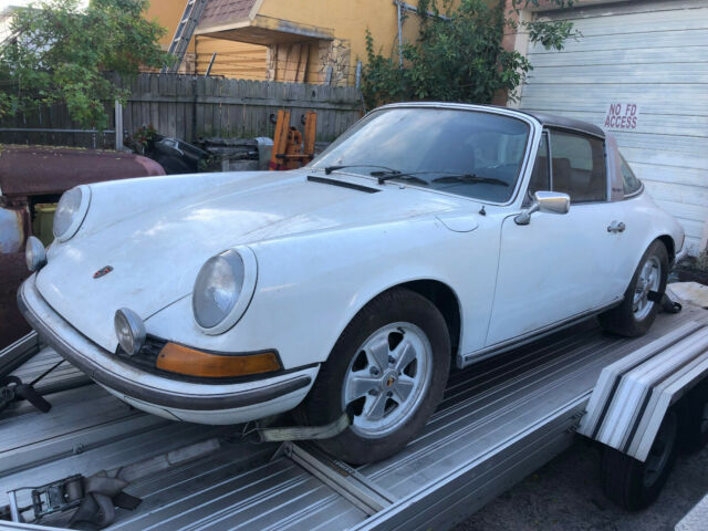 Porsche 911 1973 image number 1