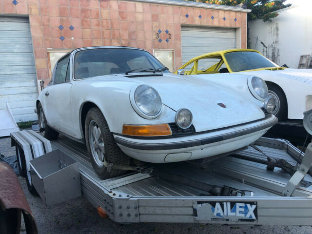 Porsche 911 1973 image number 2