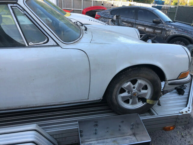 Porsche 911 1973 image number 4