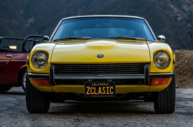 Datsun Z-Series 1971 image number 2