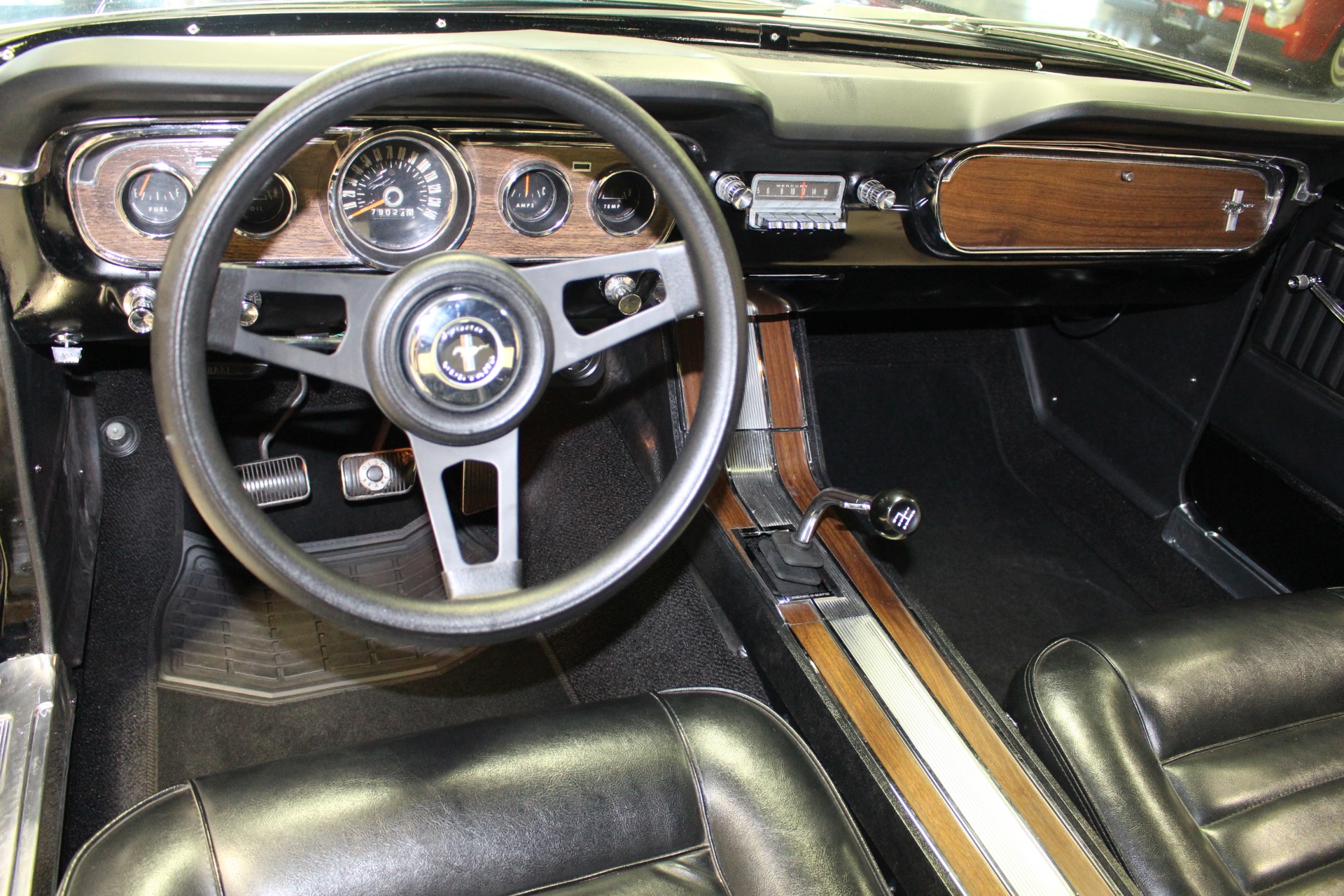 Ford Mustang 1965 image number 18