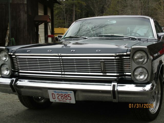 Ford Galaxie 1965 image number 14