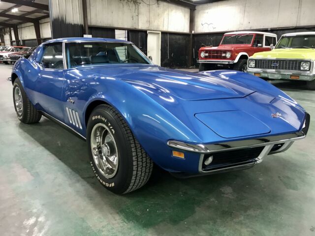 Chevrolet Corvette 1969 image number 6