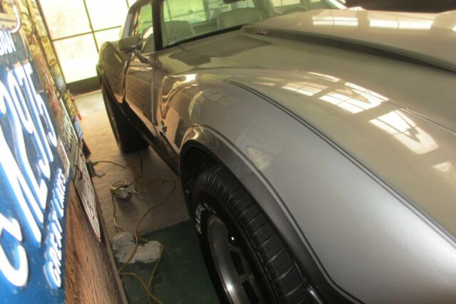 Chevrolet Corvette 1978 image number 19