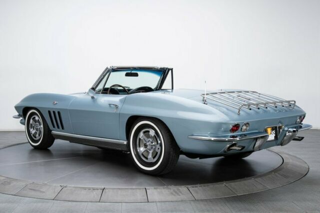 Chevrolet Corvette 1966 image number 13