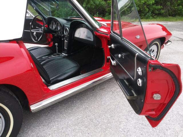Chevrolet Corvette 1964 image number 45
