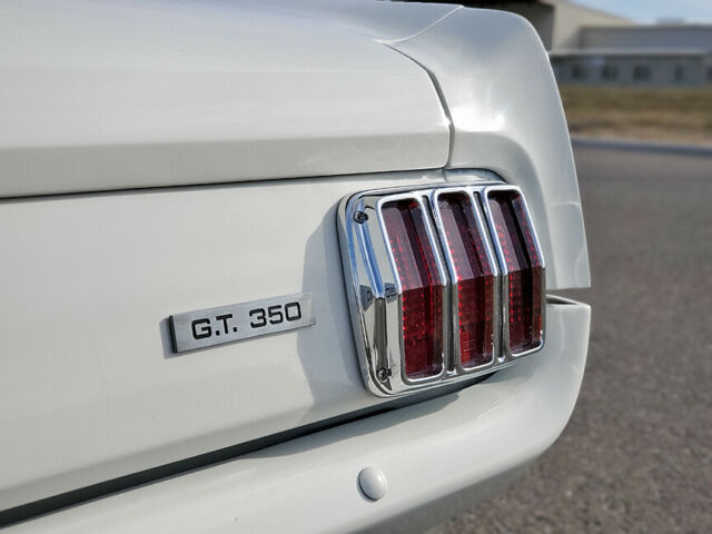 Ford Mustang 1966 image number 12