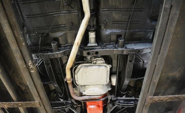 Plymouth Barracuda 1965 image number 11
