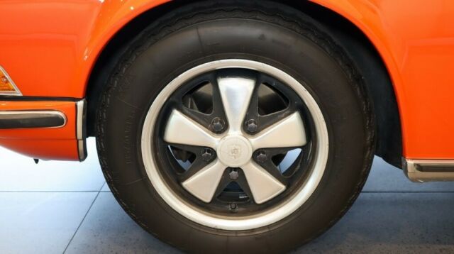 Porsche 911 1969 image number 33