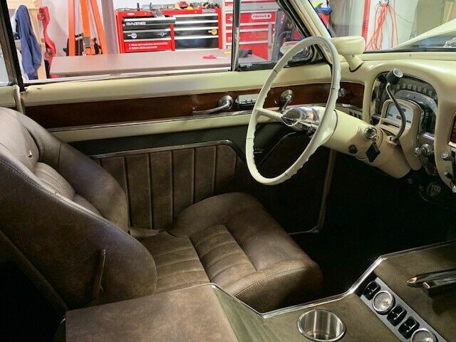 Cadillac DeVille 1953 image number 23