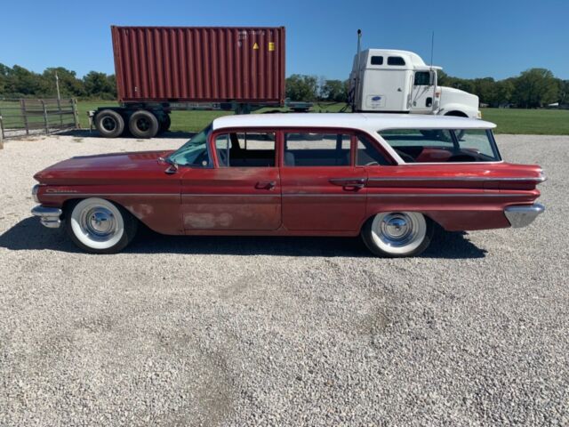 Pontiac Safari 1960 image number 22