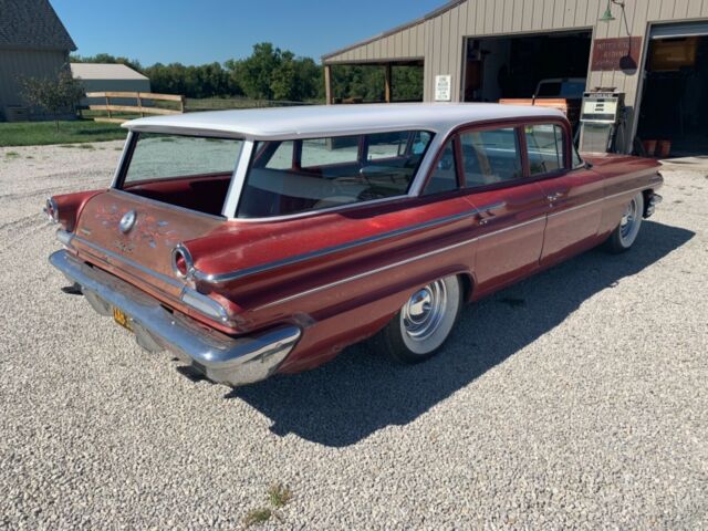 Pontiac Safari 1960 image number 23
