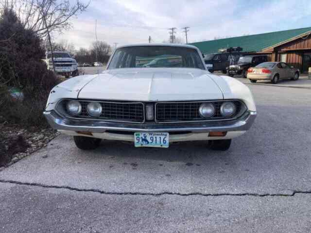 Ford Torino 1971 image number 2