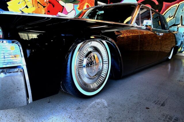 Lincoln Continental 1965 image number 25
