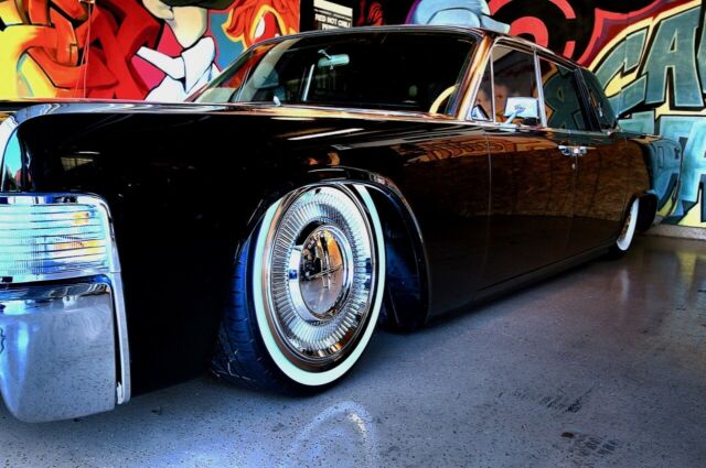Lincoln Continental 1965 image number 31