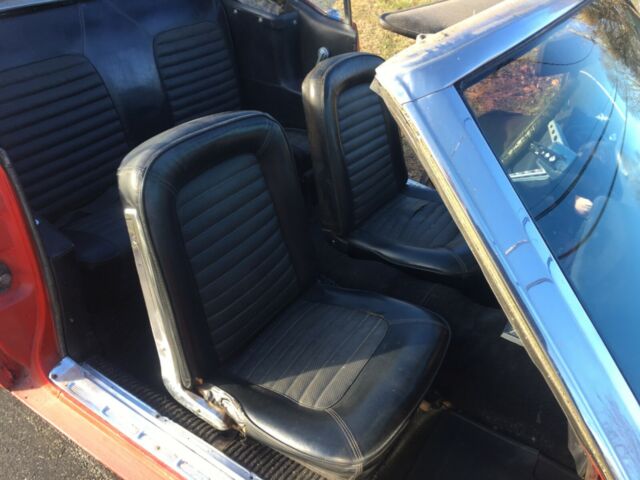 Ford Mustang 1966 image number 24