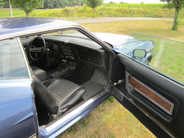 Ford Mustang 1973 image number 15