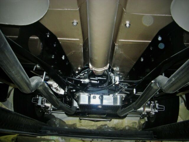 Ford 3 Window 1935 image number 46