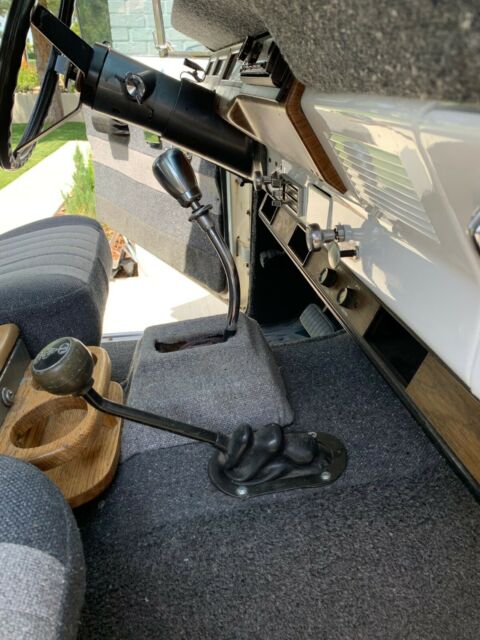 International Harvester Scout 1976 image number 29