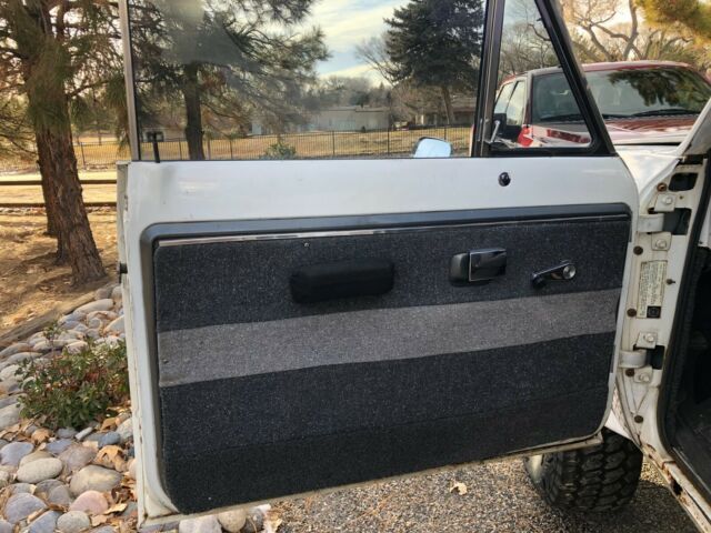 International Harvester Scout 1976 image number 36