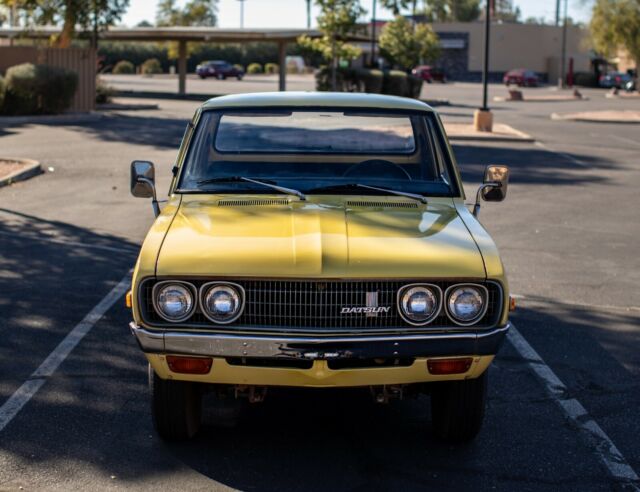 Datsun Pickup 1973 image number 1